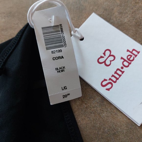 New Aritzia Sundeh top size L - Picture 2 of 4